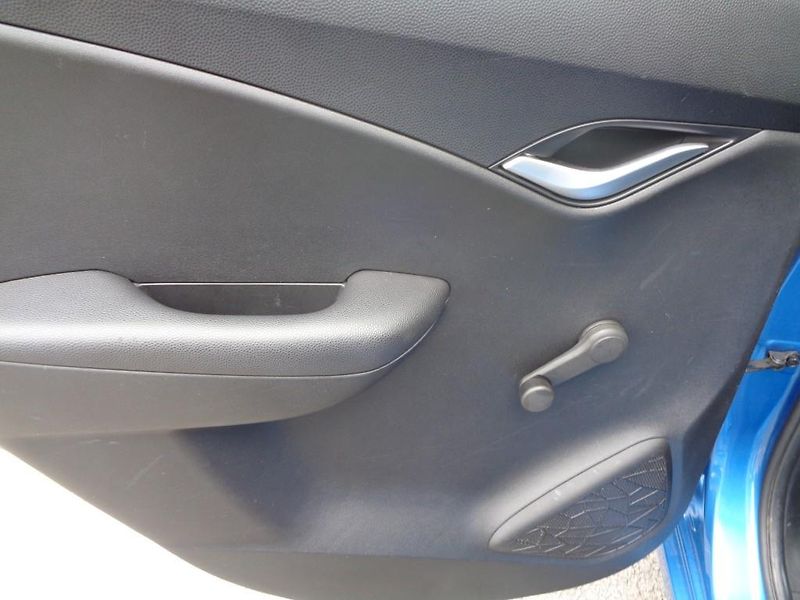 Hyundai ix20 1.4 CVVT M5F 66 kW - fotka 19 z 22