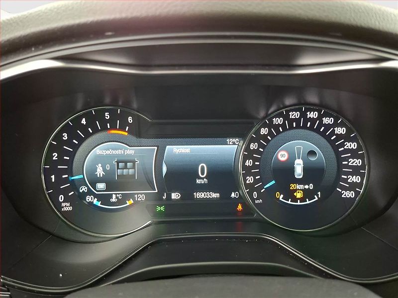 Ford Mondeo (2020) 2.0 EcoBlue, Navi, Tempomat - fotka 11 z 21