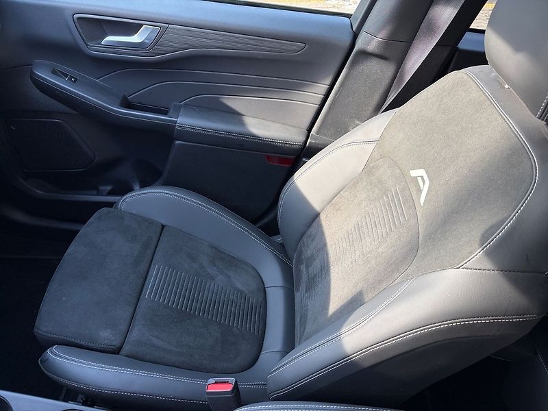 Ford Kuga ACTIVE X PHEV CZ ZÁRUKA TOP VÝ - fotka 14 z 18
