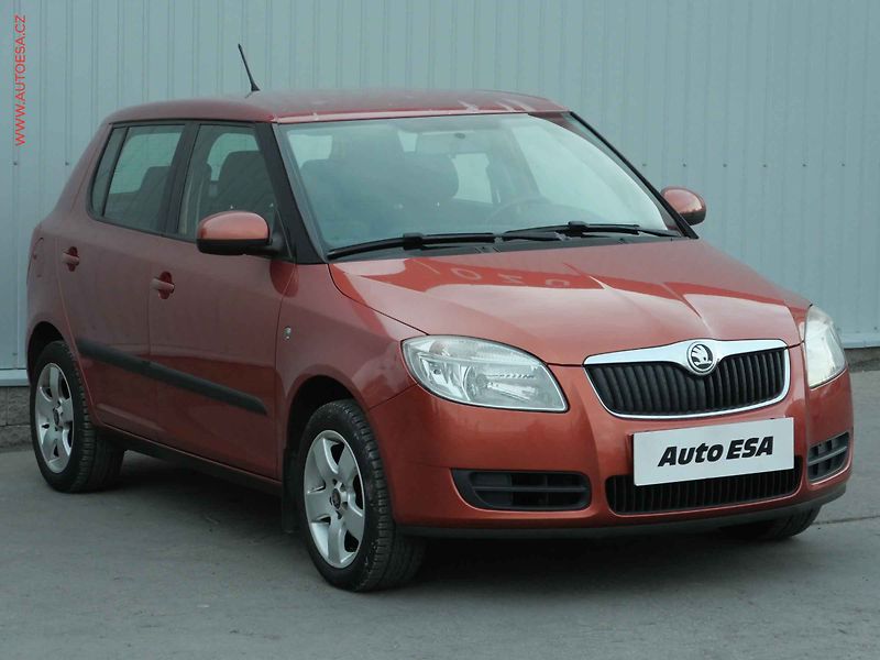 Škoda Fabia (2008) 1.4 16V, Ambiente - fotografie inzerátu