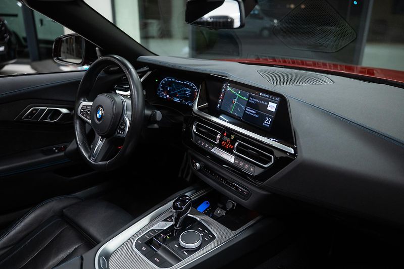BMW Z4 (2024) ///M40i 250KW 1MAJ CZ TOP STAV - fotka 36 z 54