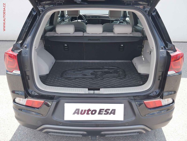 SsangYong Korando (2021) 1.5, 2.maj,ČR, STK5/28 - fotka 7 z 16