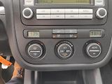 Volkswagen Golf (2008) R LINE 1.4 TSI 90 kW MAN6 - náhled 21