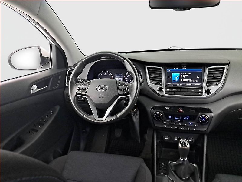 Hyundai Tucson (2016) Trikolor 1.7 CRDi, Navi - fotka 7 z 15