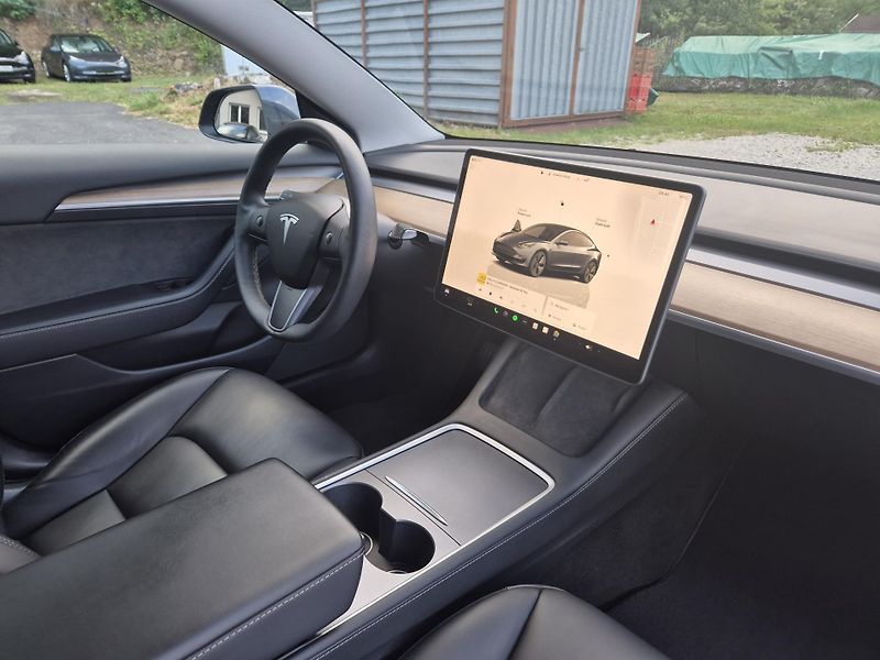 Tesla Model 3 LONG RANGE DUAL MOTOR 91,4% - fotka 41 z 49