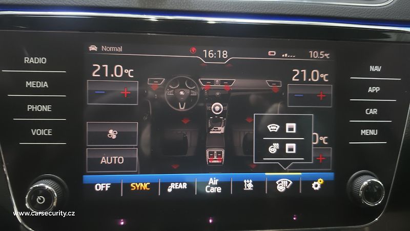 Škoda Superb (2019) Canton,Virtual,Webasto,Masáž - fotka 31 z 36