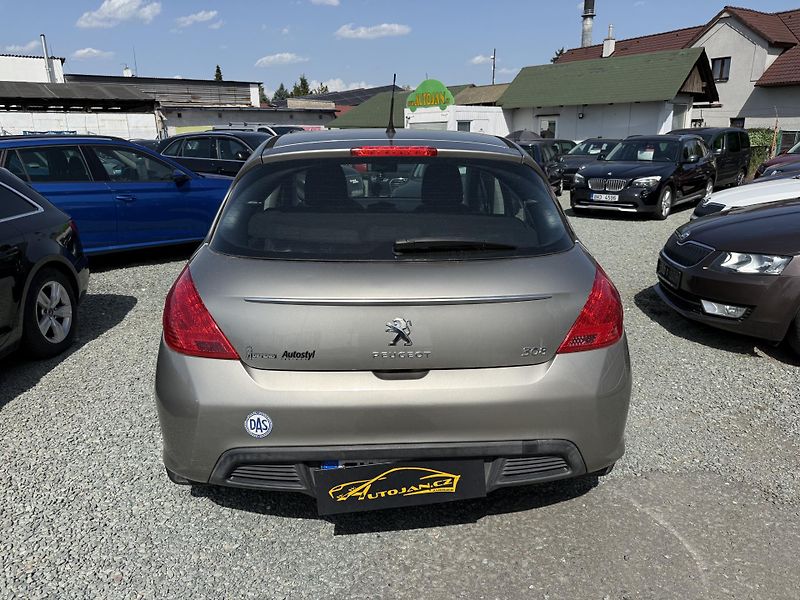 Peugeot 308 1.4 VTi KLIMA SERVISKA - fotka 5 z 13
