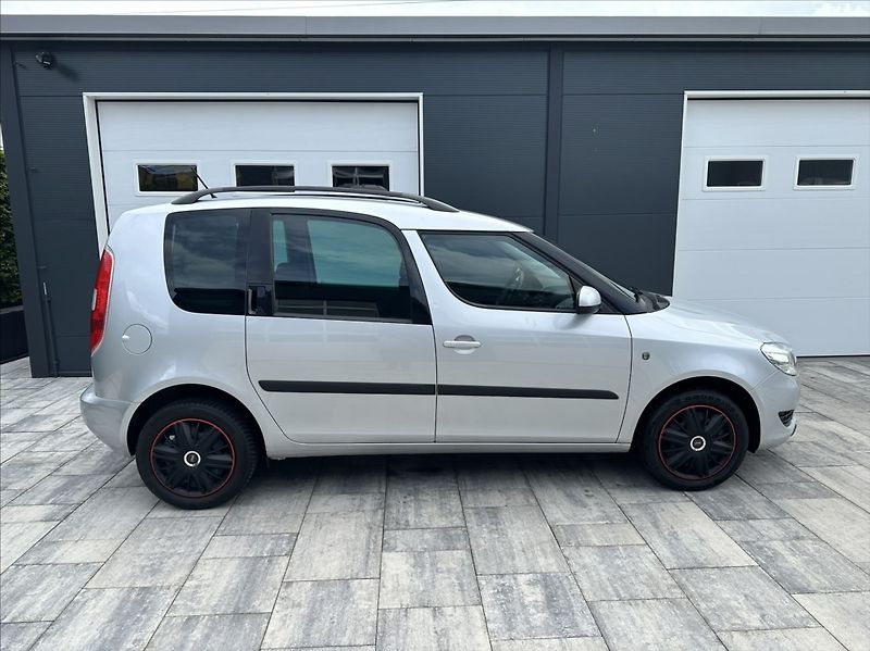 Škoda Roomster 1,2 HTP 69PS  Style - fotka 4 z 45