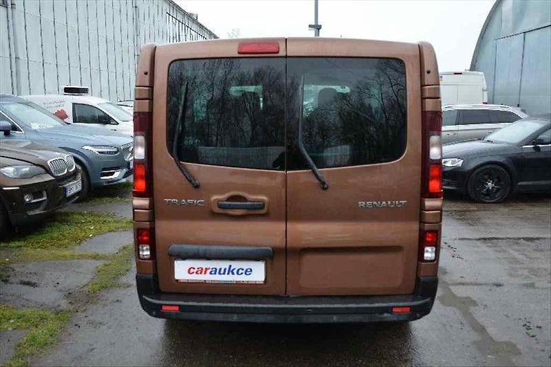 Renault Trafic (2017) PASSENGER 125 DCI ENERGY - fotka 5 z 34