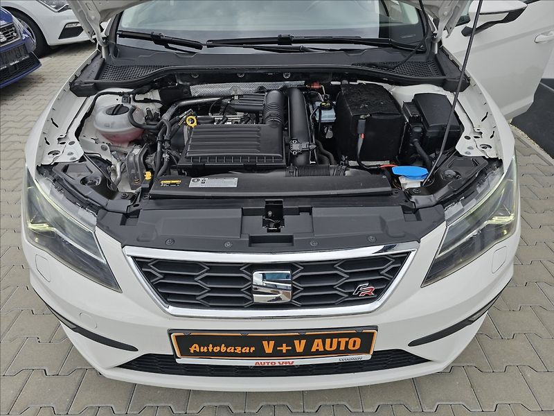 Seat Leon 1,4 TSi 92KW FR NAVI TEMPOMAT - fotka 41 z 47