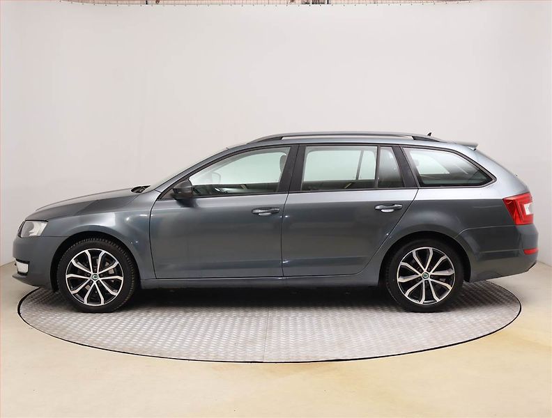 Škoda Octavia (2014) Style 2.0 TDI, Automat, Navi - fotka 3 z 19