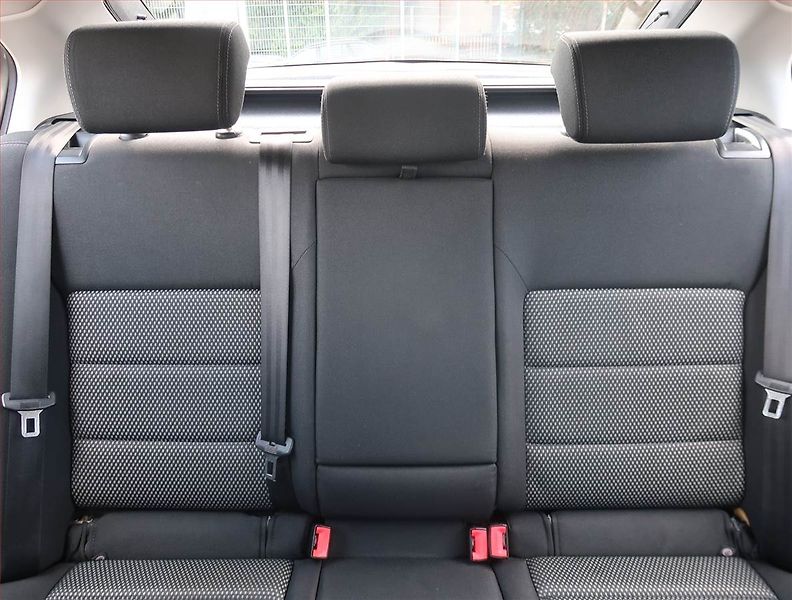 Škoda Octavia (2008) Elegance 1.6, Serv.kniha - fotka 10 z 18