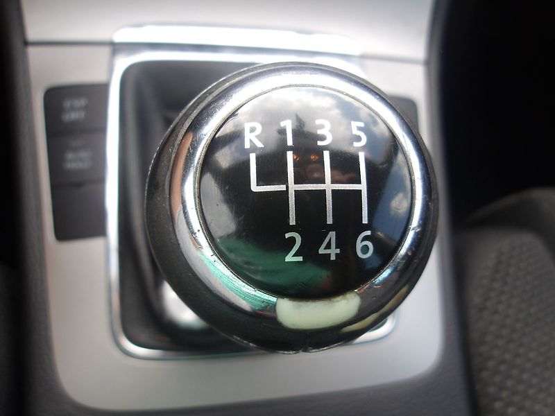 Volkswagen Passat 2,0FSi - fotka 31 z 42