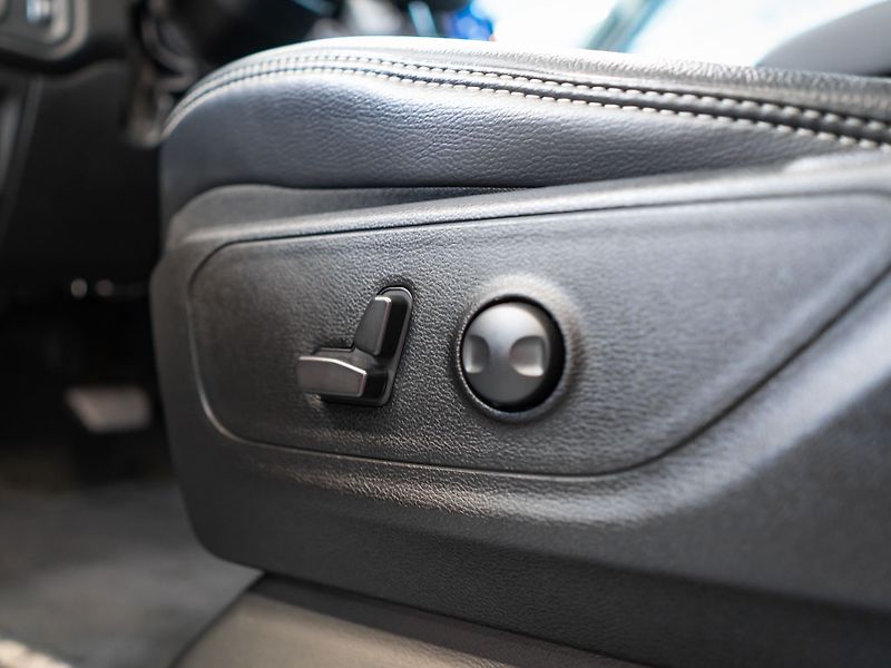Dodge RAM (2024) 5.7 eTorque Sport Lift Edition - fotka 17 z 35