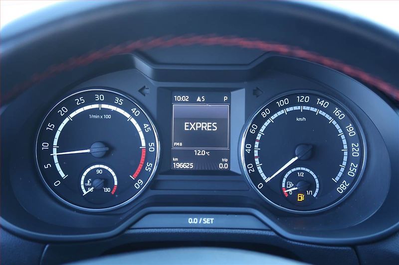 Škoda Octavia (2015) RS 2.0 TDI, Automat - fotka 11 z 23