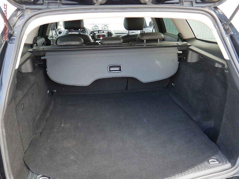 Ford Mondeo (2010) 2.2TDCI, autoAC - fotka 7 z 15