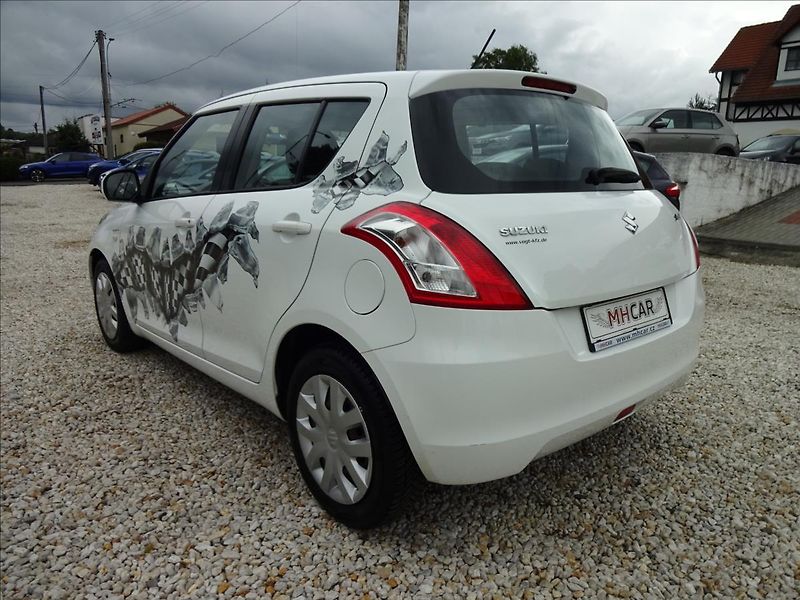 Suzuki Swift 1.2i16V NOVÉ ROZVODY - fotka 4 z 47
