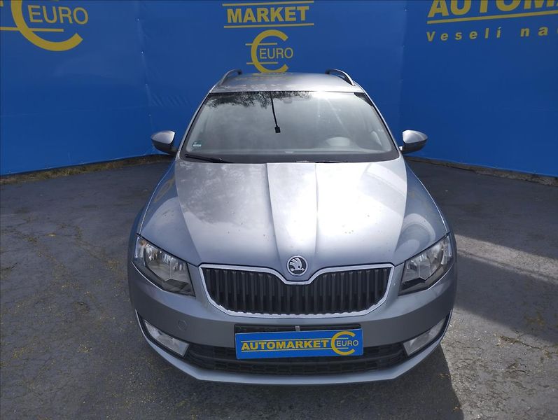 Škoda Octavia 1,2 TSi 77KW - fotka 2 z 17