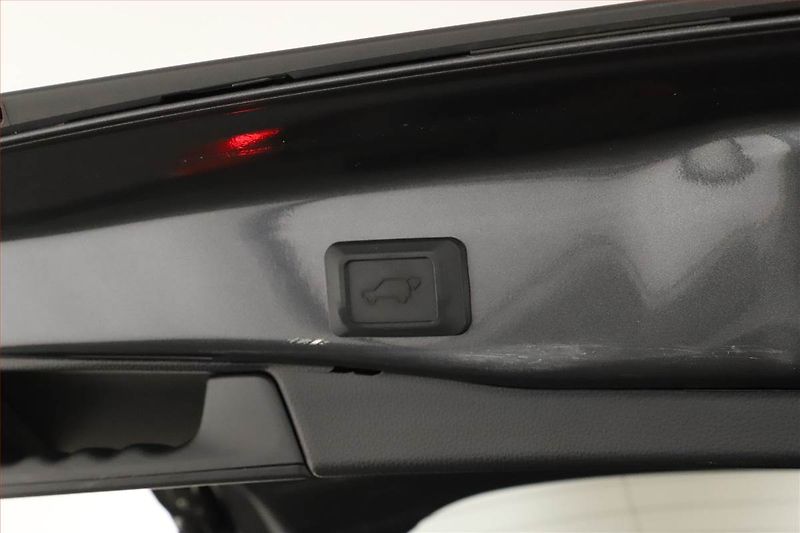 Toyota RAV4 (2023) Comfort 2.5 Hybrid - fotka 15 z 17