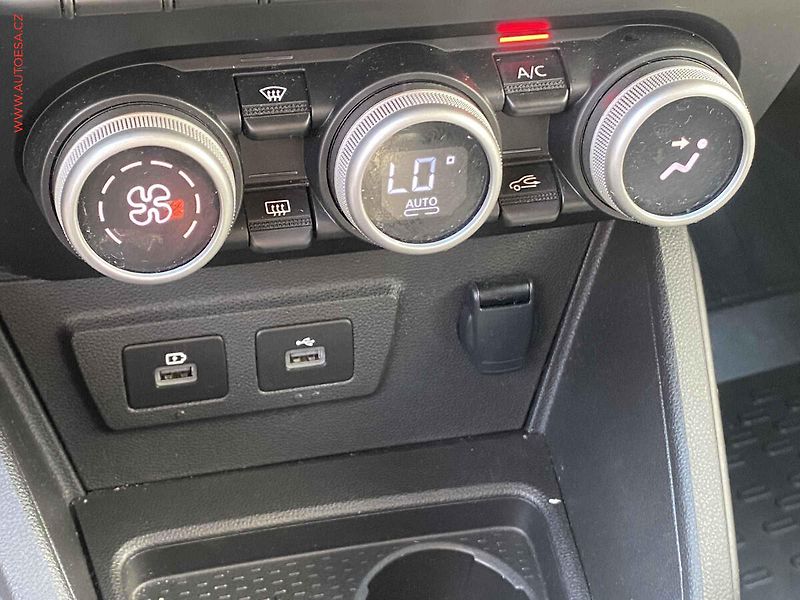 Dacia Duster (2023) 1.5dCi 4x4, 1.maj,ČR, LED - fotka 16 z 20