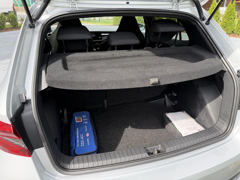 Škoda Fabia (2022) 1.5 tsi 110 kW/DSG/DPH - fotka 13 z 24
