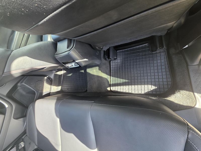 Subaru Forester (2018) XT, 1.maj., serv. kn, odp. DPH - fotka 18 z 40
