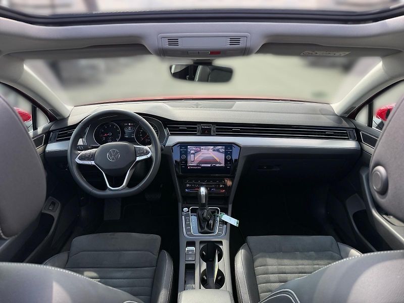 Volkswagen Passat Variant (2022) ELEGANCE 2.0TSI 140kW DSG CZ  - fotka 9 z 11