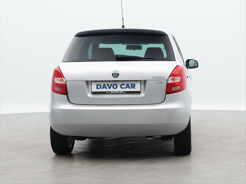 Škoda Fabia 1,2 TSI 63kW Ambition Klima - fotka 6 z 35