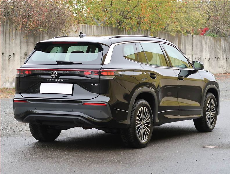 Volkswagen Tayron (2026) 1.5 eTSI, digi klima - fotka 5 z 32