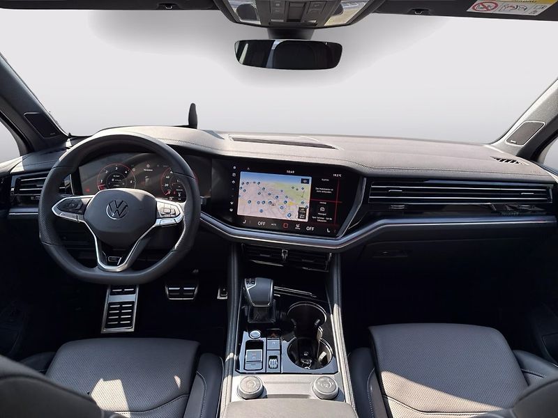 Volkswagen Touareg TDI 210kW R-Line Vzduch DYN - fotka 10 z 17