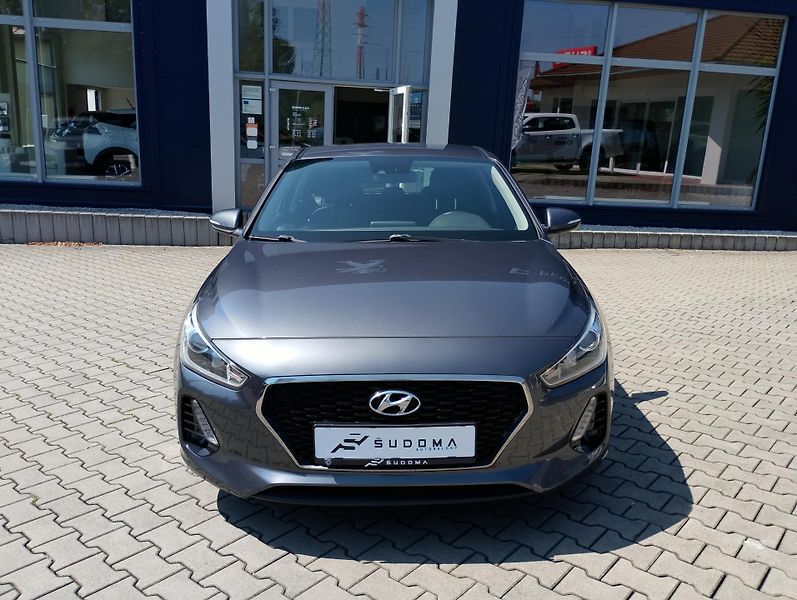 Hyundai i30 1.0 T-GDI - fotka 2 z 22