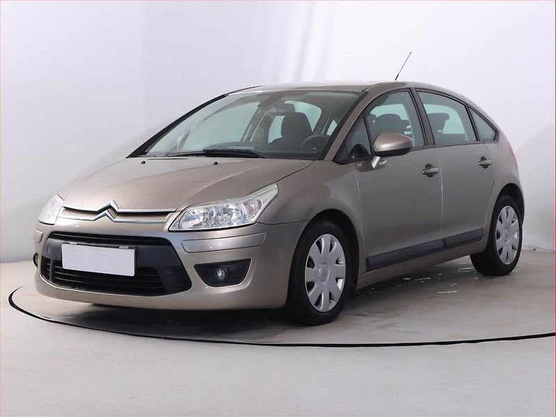 Citroën C4 (2010) 1.4 16V, Serv.kniha, po STK - fotka 2 z 14