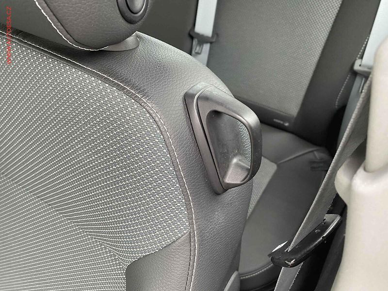 Opel Corsa (2010) 1.2i, STK6/28 - fotka 11 z 14