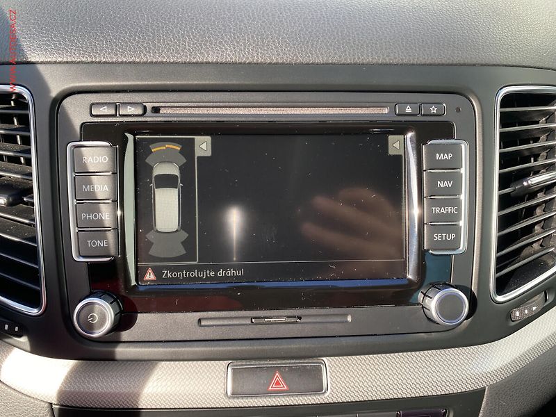 Volkswagen Sharan (2012) 2.0 TDi, Match, xenon - fotka 18 z 18
