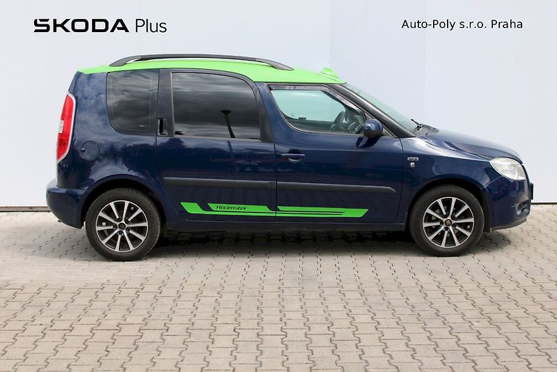 Škoda Roomster (2009) 1.4 16V 63 kW Style - fotka 3 z 20