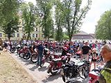 V pořadí 9. ročník srazu veteránů v Chýnově na Táborsku se v neděli 18. srpna dopoledne těšil velké návštěvnosti z řad účastníků i diváků.