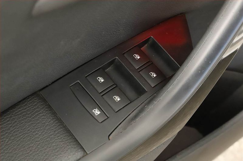 Opel Astra (2015) 1.6 CDTI, Tempomat - fotka 13 z 13