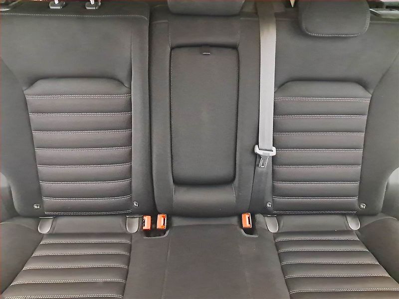 Ford Mondeo (2016) 2.0 TDCI, Navi, Tempomat - fotka 10 z 20