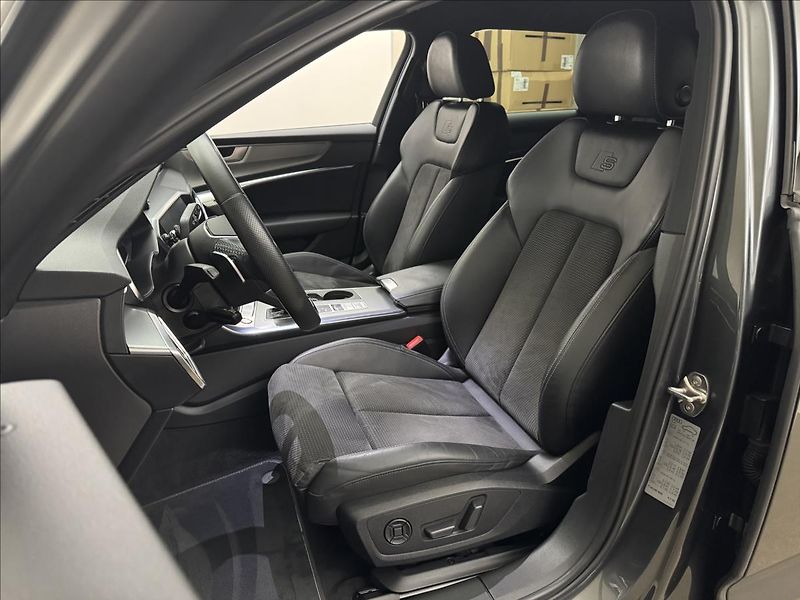 Audi S6 3,0 55TDi 257kW ACC AIR Q TZ - fotka 34 z 50