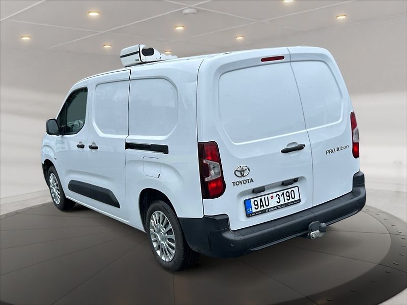 Toyota ProAce City 1,5 D4D 130 extraLComfort - fotka 4 z 11