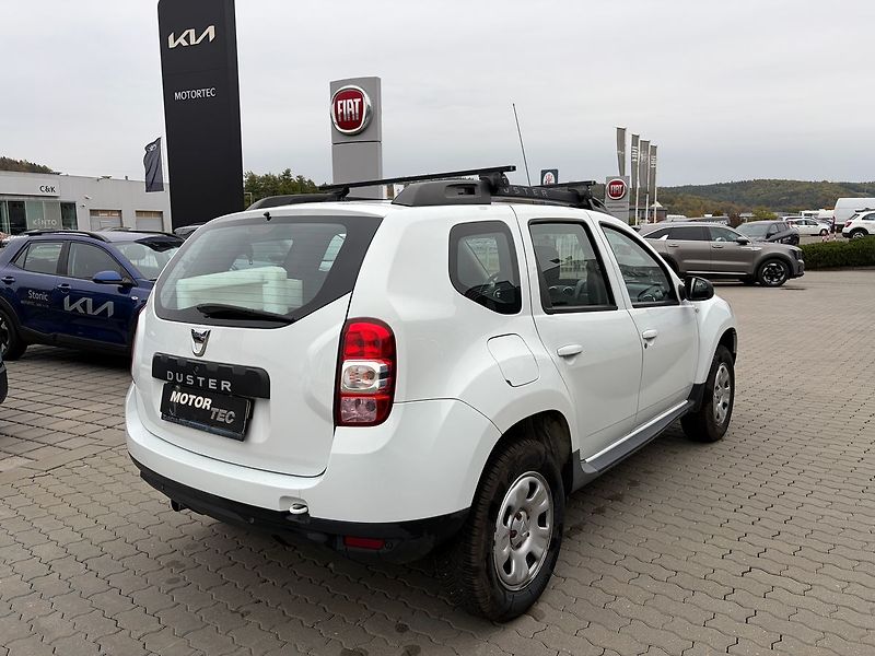 Dacia Duster 1.6 16V 77kW - fotka 3 z 9