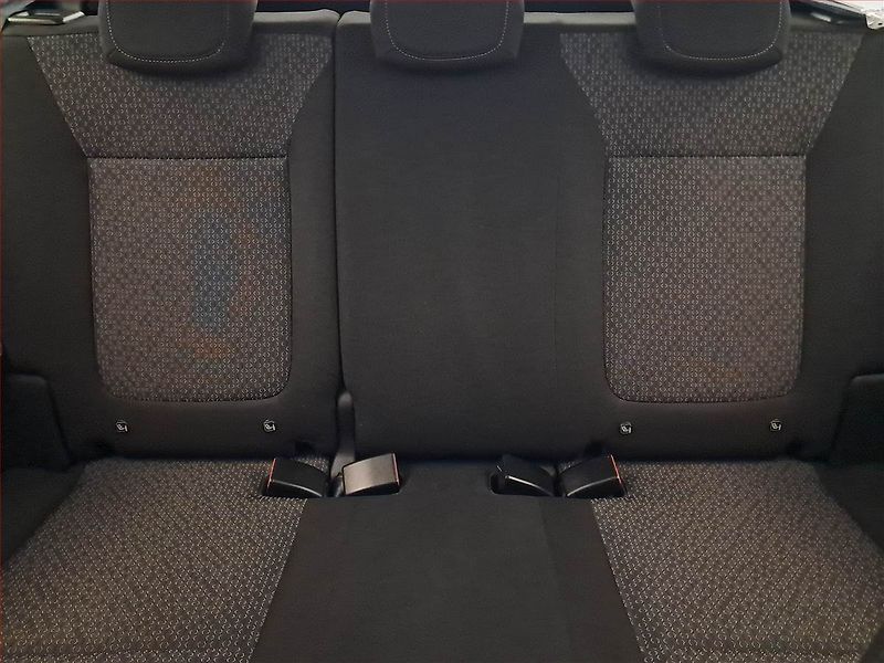 Opel Crossland X (2019) 1.2 Turbo, Serv.kniha - fotka 10 z 17
