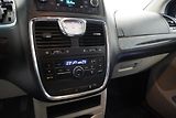 Chrysler Town & Country 3.6i TOWN&COUNTRY  4X4 AUTOMAT - náhled 14