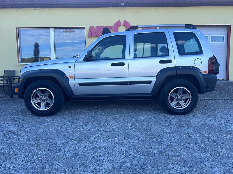 Jeep Cherokee (2005) Renegade 3.7i LPG/4x4/Tažné - fotka 6 z 29