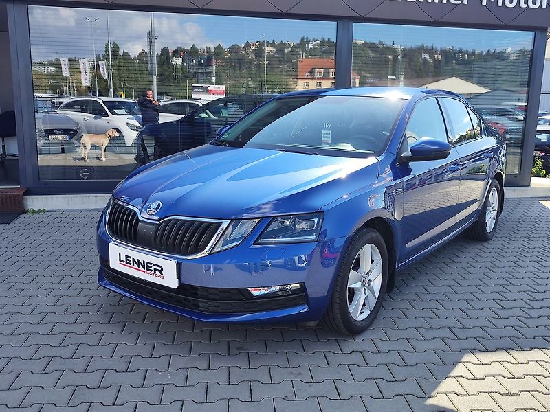 Škoda Octavia 1.4 TSI/110kW Trumf Plus - fotka 1 z 28