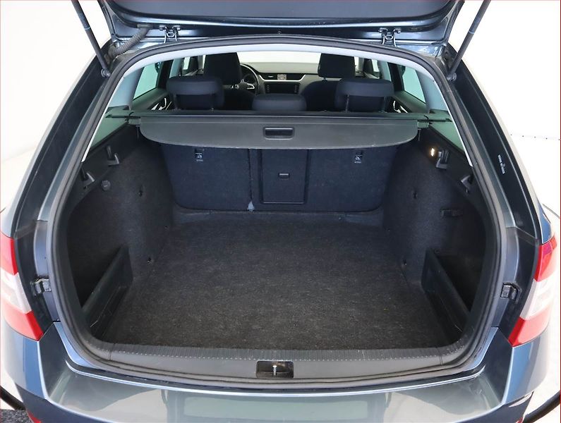 Škoda Octavia (2019) Style 1.6 TDI, Automat - fotka 14 z 20