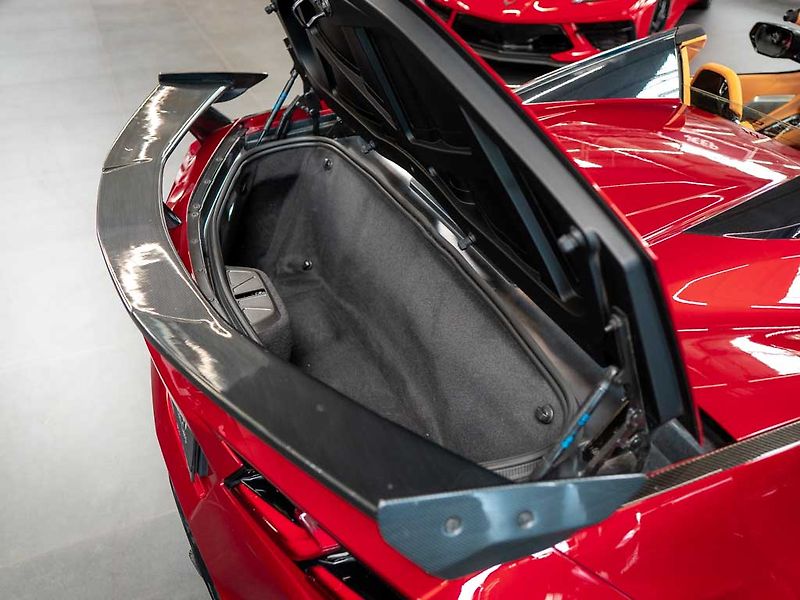 Chevrolet Corvette (2023) 6.2 Stingray C8 3LT Z51 Cabrio - fotka 7 z 37