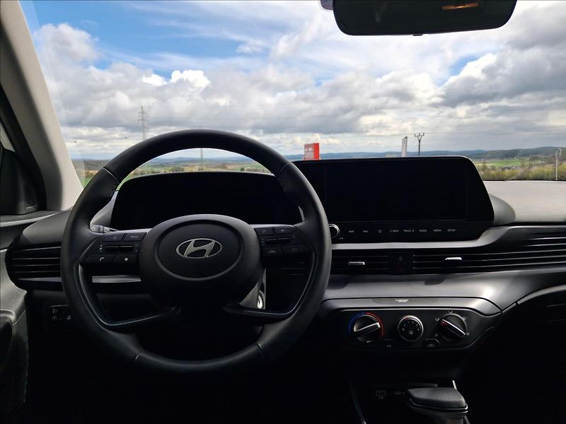Hyundai Bayon 1,0 T-GDI DCT SMARTCLI - fotka 5 z 20