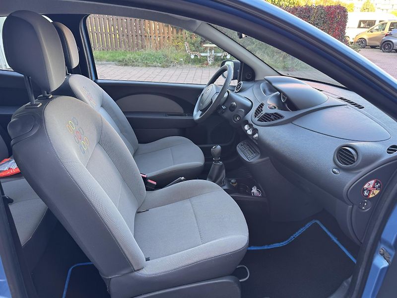 Renault Twingo (2010) 55kW - fotka 14 z 15
