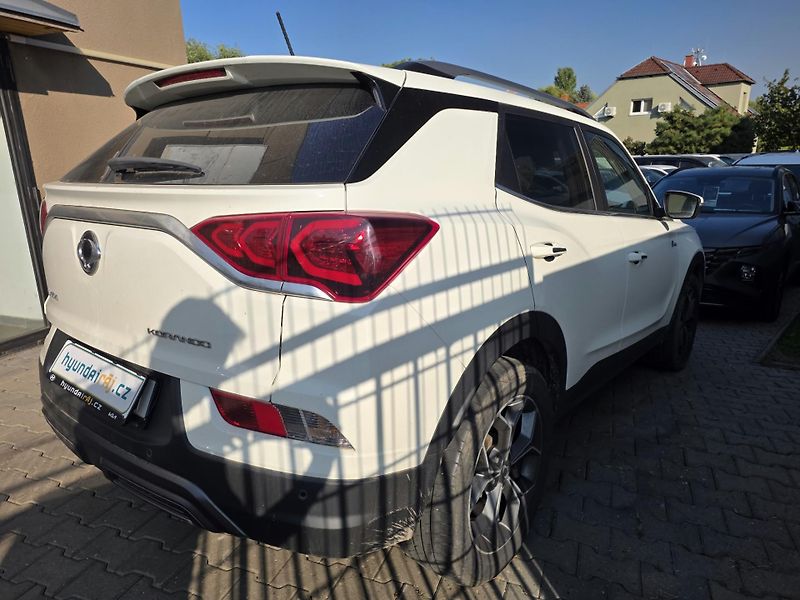 SsangYong Korando 1.5-AUTOMAT-KAMERA-ISOFIX - fotka 9 z 13
